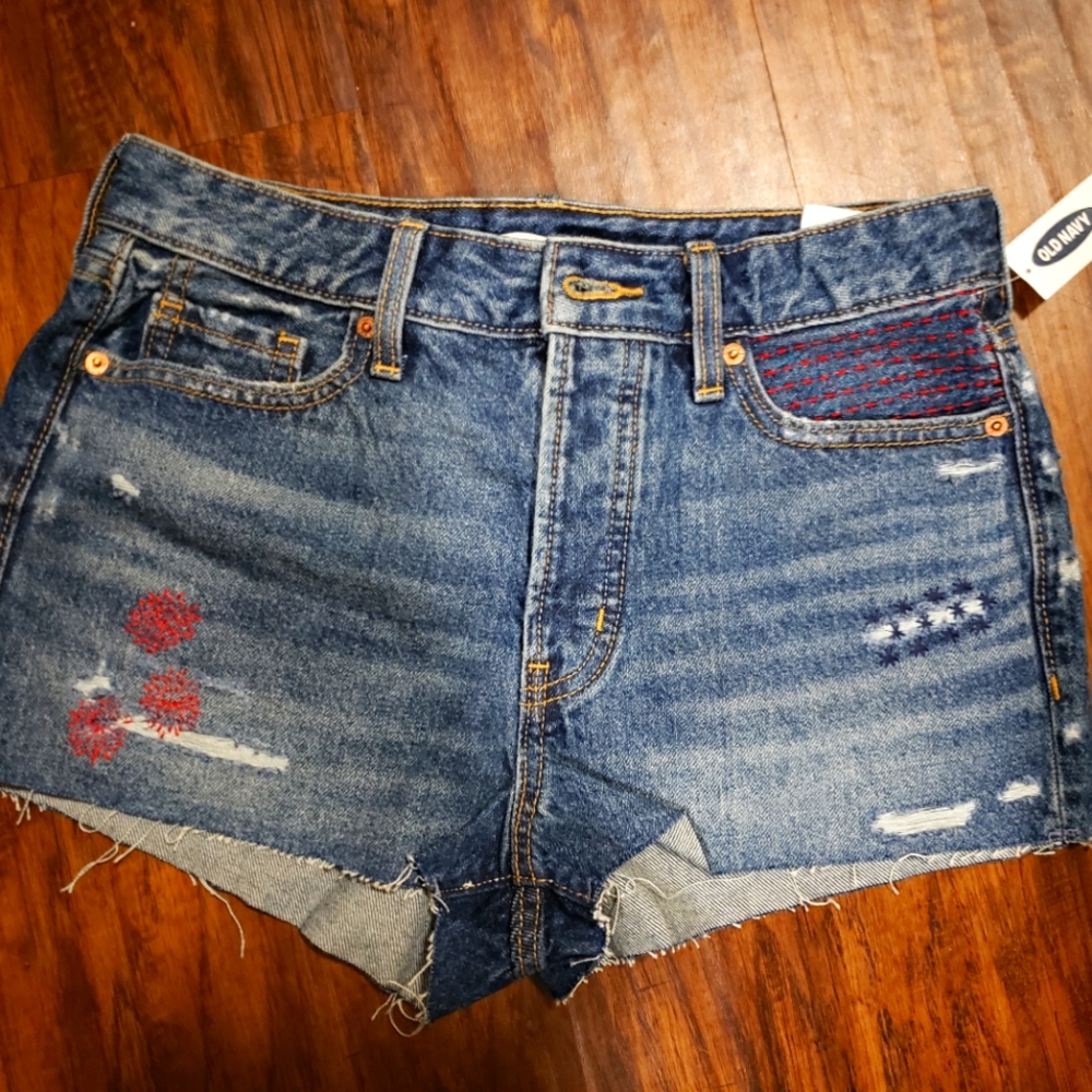 Old Navy High-Waisted OG Embroidered Button Fly Cut-Off NWT